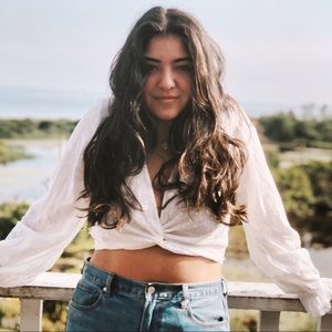 Meet your Posher, Hadas